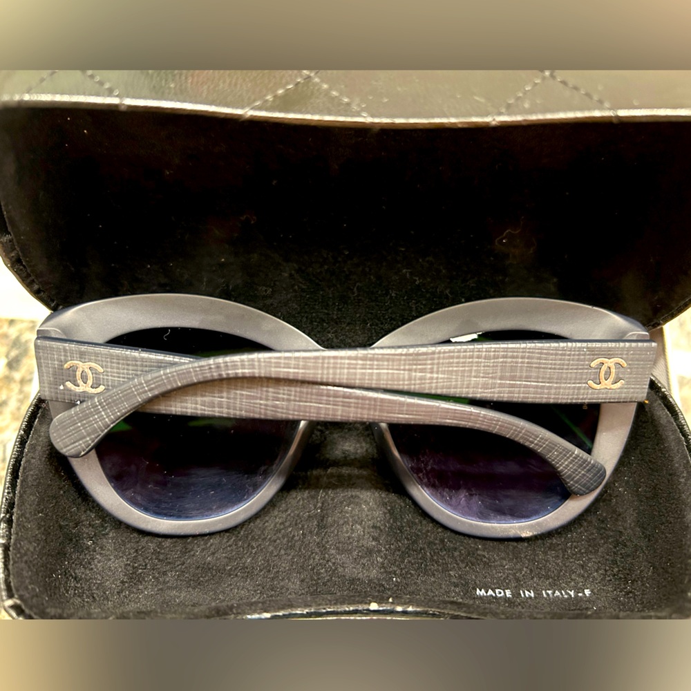 Black cat eye Coco Chanel Sunglasses